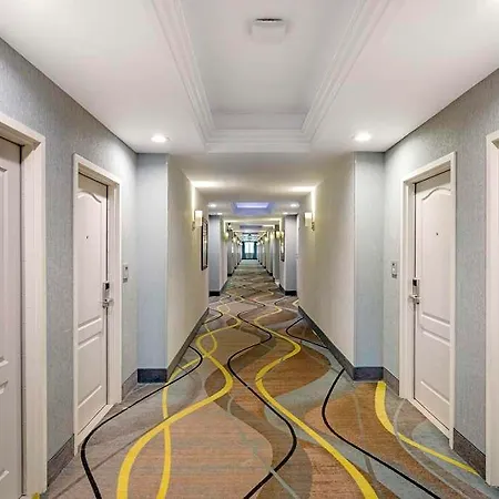 Best Western Plus Gardena-Los Angeles Inn&Suites 