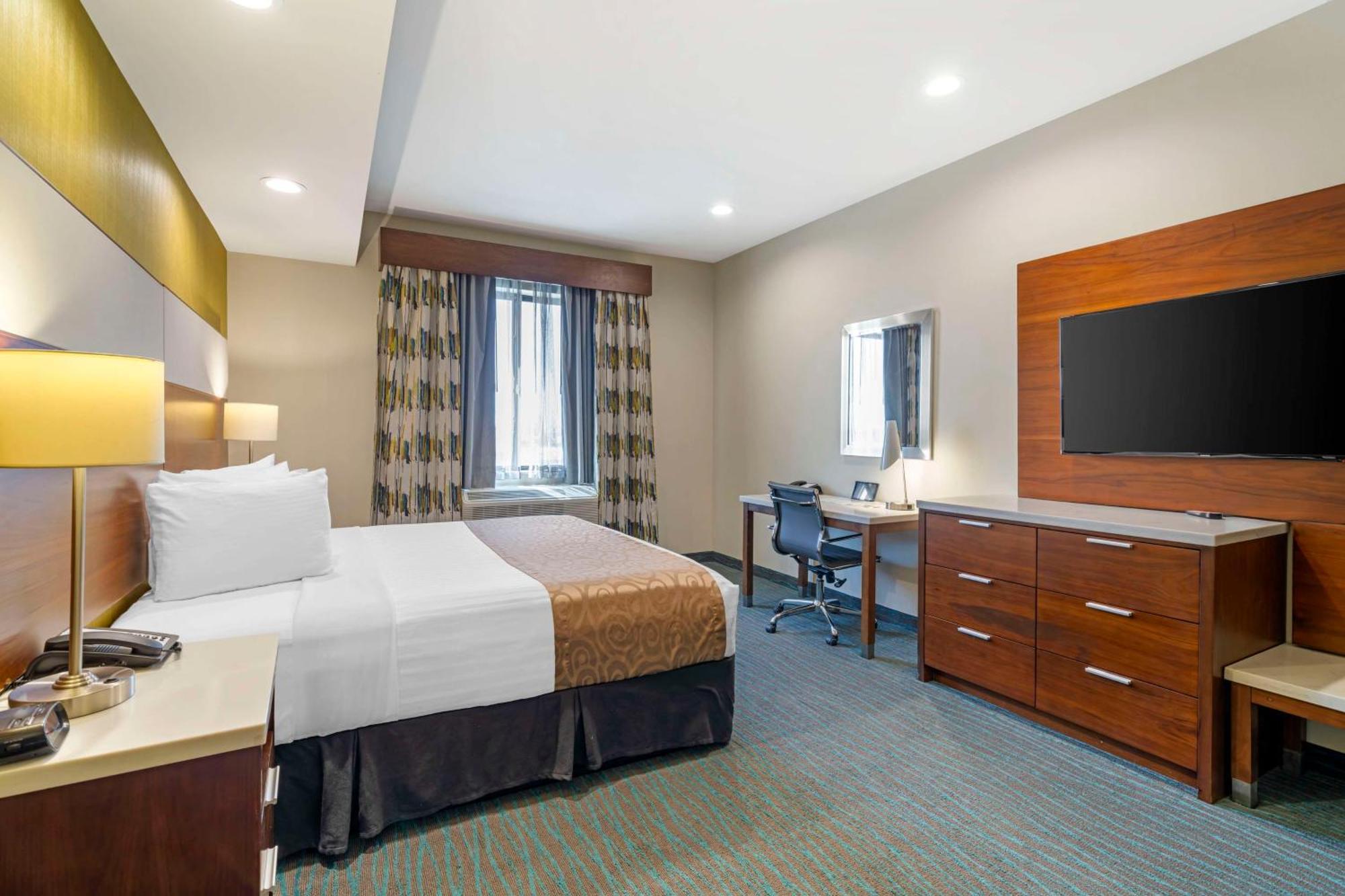 Best Western Plus Gardena-los Angeles & Hotel 3*